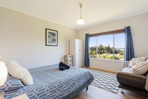 Tathra Beachbreak - Accommodation QLD 1