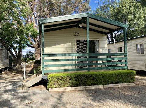 Tatura Cabin & Caravan Park - Accommodation QLD 0
