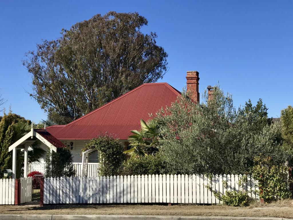 Willsons Downfall NSW Accommodation QLD