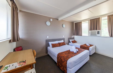 The Australian Hotel Murgon - Accommodation QLD 2