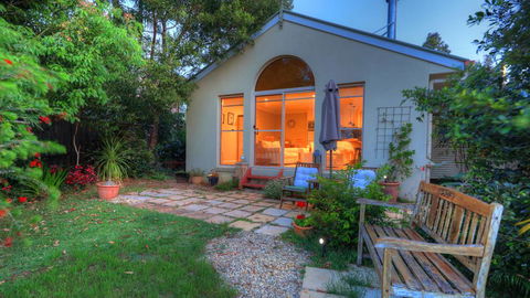 The Avenue At Montville Luxury Cottage - Accommodation QLD 0
