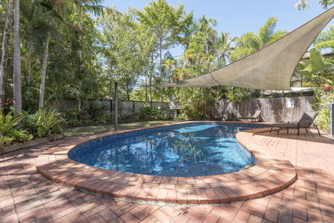 The Barefoot Beach Cottage - Accommodation QLD 3