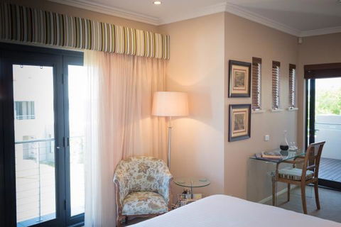 The Beach House At Bayside - Accommodation QLD 2