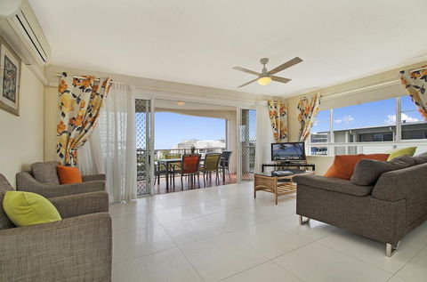 The Beach Houses - Accommodation QLD 1