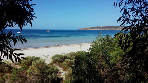 The Beach Shack - Accommodation QLD 1