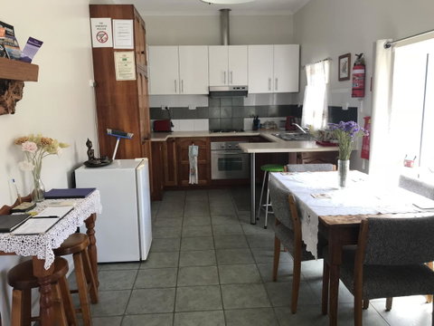 Oatlands Retreat - Accommodation QLD 8