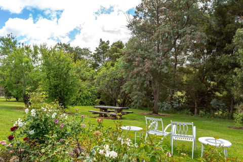 Cambridge House Bed & Breakfast - Accommodation QLD 21