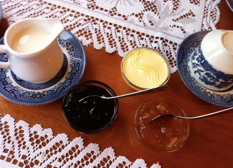 Cambridge House Bed & Breakfast - Accommodation QLD 3