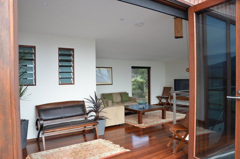 Yolla Beach House - Accommodation QLD 6