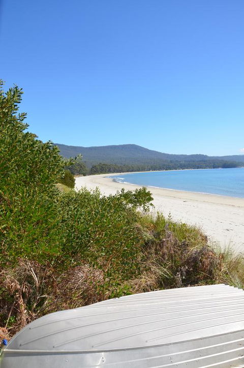 Yolla Beach House - Accommodation QLD 3