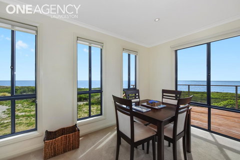 Seaspray - Accommodation QLD 7