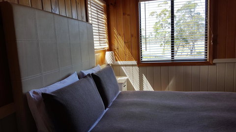 Hazelcreek Cottages - Accommodation QLD 20
