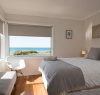 Penguin Beach House - Accommodation QLD
