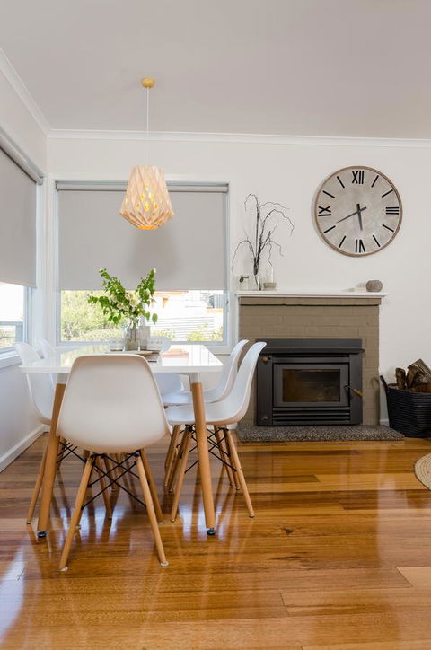 Penguin Beach House - Accommodation QLD 13