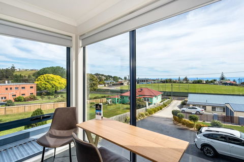 Madsen Retreat - Accommodation QLD 20