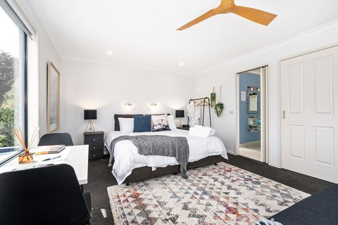 Madsen Retreat - Accommodation QLD 7