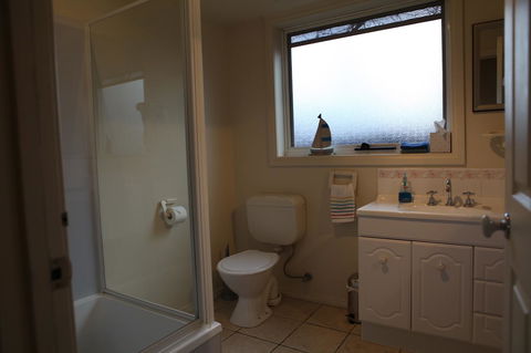 Sails On Port Sorell Boutique Apartments - Accommodation QLD 12