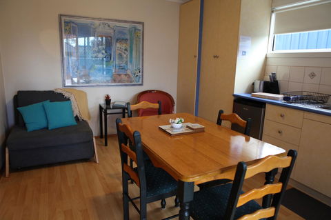 Sails On Port Sorell Boutique Apartments - Accommodation QLD 11