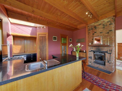 Bridge View Retreat - Accommodation QLD 37