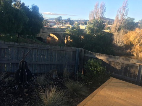 Bridge View Retreat - Accommodation QLD 9