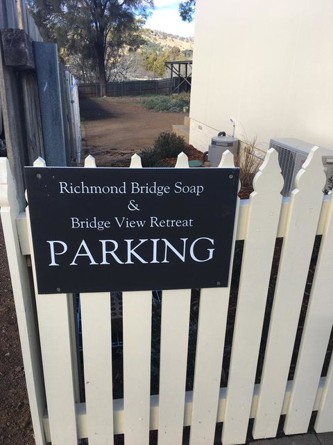 Bridge View Retreat - Accommodation QLD 13