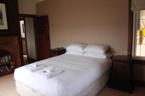 Bridge View Retreat - Accommodation QLD 36