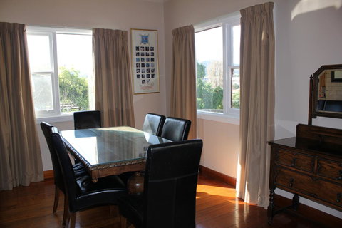 Bridge View Retreat - Accommodation QLD 22