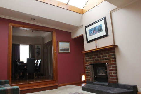 Bridge View Retreat - Accommodation QLD 24