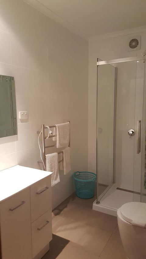 AppleBay Guest House - Accommodation QLD 34