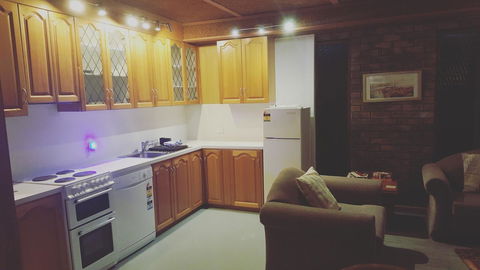 AppleBay Guest House - Accommodation QLD 37