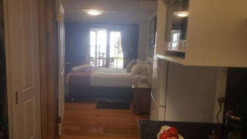 AppleBay Guest House - Accommodation QLD 26