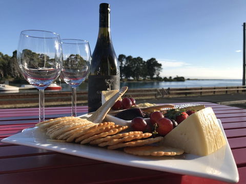 Coastal Pods Wynyard - Accommodation QLD 4