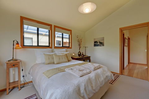 Moon River - Accommodation QLD 6