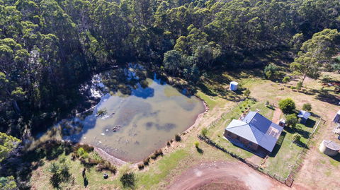 Naivasha Cottage - Accommodation QLD 12