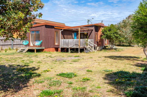 Aqua Beachfront! - Accommodation QLD 7