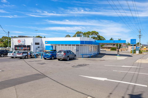 Aqua Beachfront! - Accommodation QLD 19