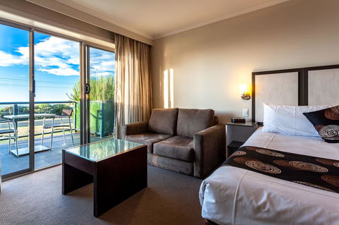 Beachfront Bicheno - Accommodation QLD 17