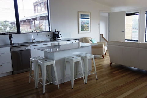 THE LOFT @ Bay Of Fires Seascape - Accommodation QLD 12