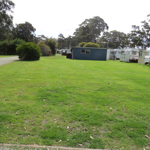 Captain Cook Holiday Park - Accommodation QLD 6