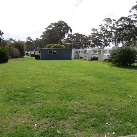 Captain Cook Holiday Park - Accommodation QLD 3
