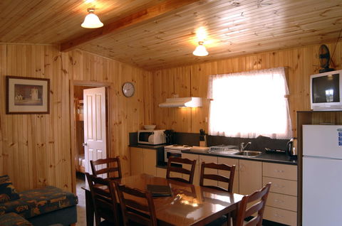 Captain Cook Holiday Park - Accommodation QLD 14