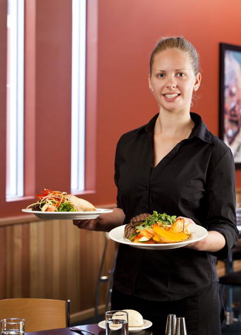Edgewater Hotel - Accommodation QLD 22