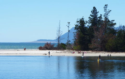 Orford Blue Waters Hotel - Accommodation QLD 44