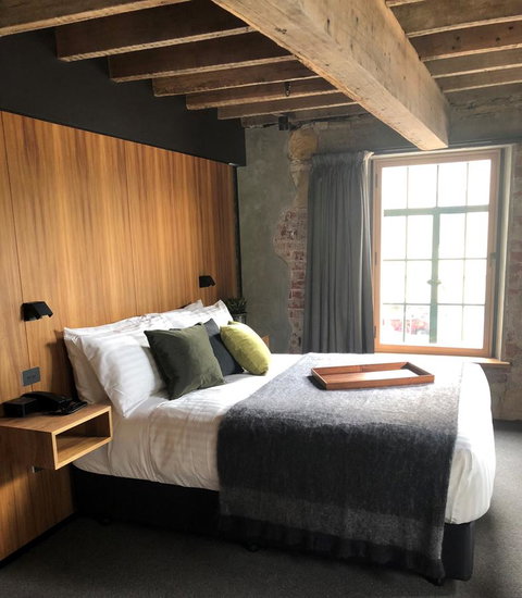 Moss Hotel - Accommodation QLD 18