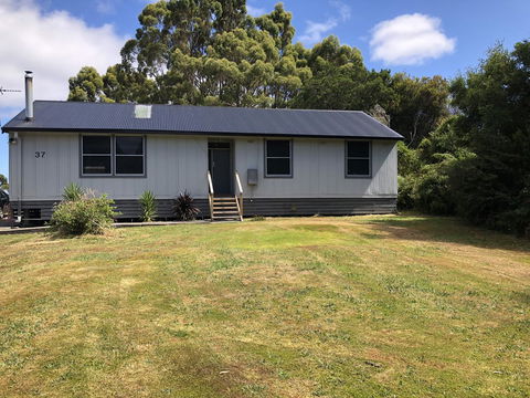 Harvey House - Accommodation QLD 2