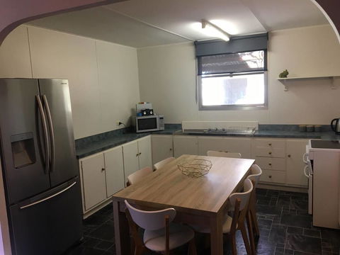 Harvey House - Accommodation QLD 8