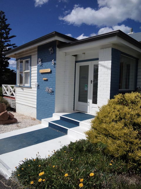 Freycinet Waters - Accommodation QLD 40