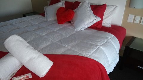 Diamond Island Resort - Accommodation QLD 20