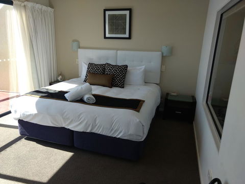 Diamond Island Resort - Accommodation QLD 41
