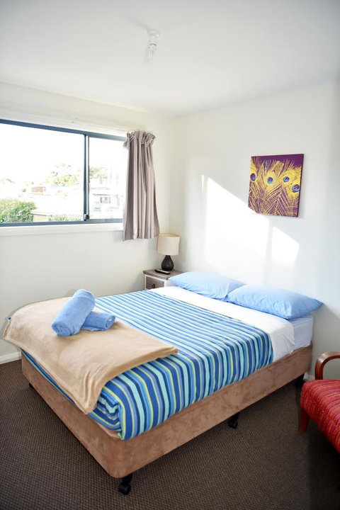Bicheno Backpackers - Accommodation QLD 14